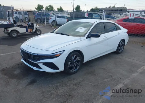 2025 Hyundai Elantra Sel Sport from USA, damaged, VIN KMHLM4DG8SU868576